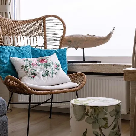 公寓 Wonderful With Frontal Sea View In Westende *